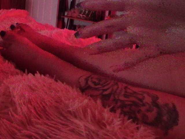 Емитовање снимка екрана QueenMorgan