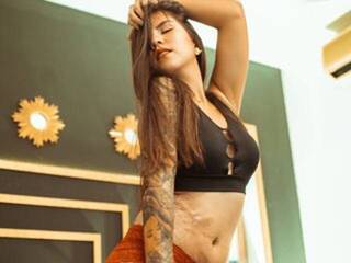 Еротски видео цхат QueenV