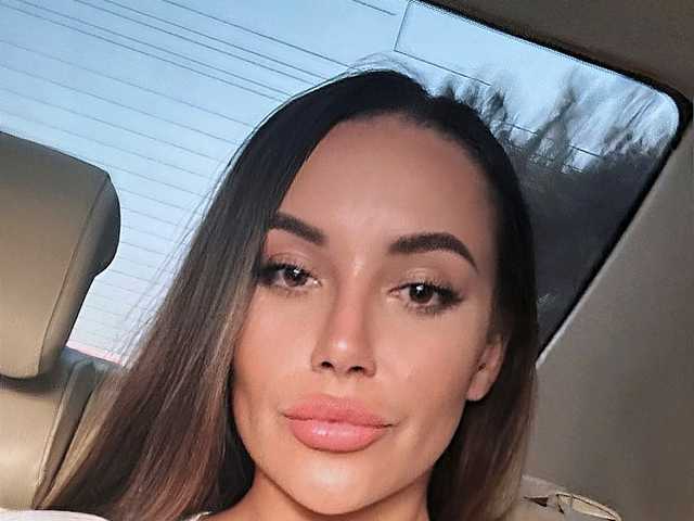 Слика профила QWEENII
