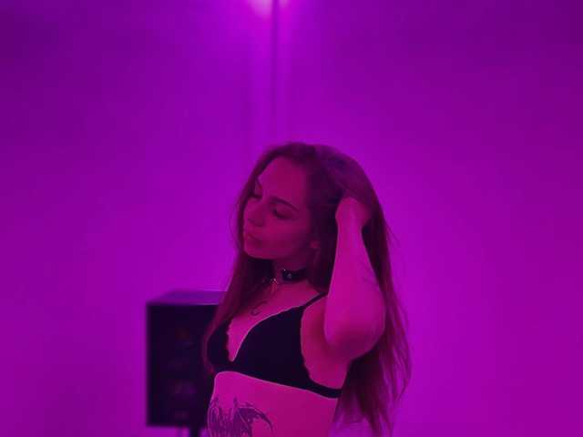 Слика профила Rachel-Sharps