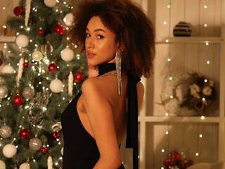 Еротски видео цхат RaffaelaC