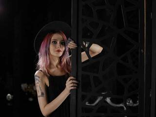 Еротски видео цхат RaidRoxy