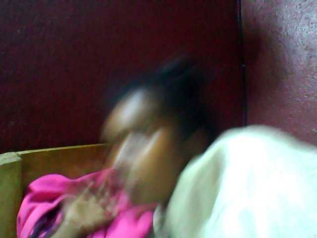 Емитовање снимка екрана hangelina777