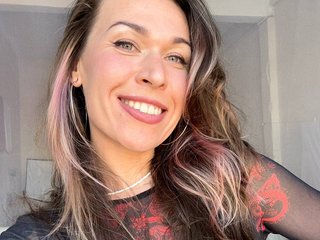 Еротски видео цхат ReginaHawk