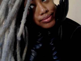 Еротски видео цхат SeemaPatel