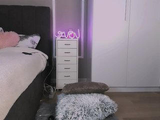 Еротски видео цхат ReyaBlake