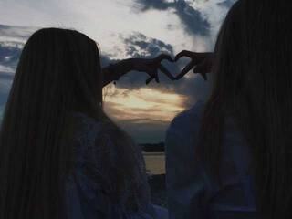 Еротски видео цхат RitaMonika054