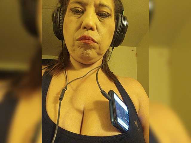 Емитовање снимка екрана RockingRoxy