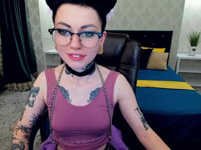 Емитовање снимка екрана RoseeMonroe