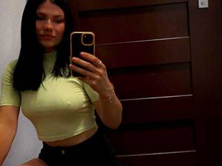 Еротски видео цхат RoseHotty