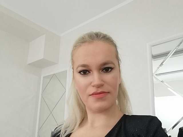 Слика профила Roselyn25