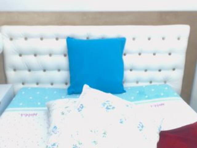 Емитовање снимка екрана RosieLuxe