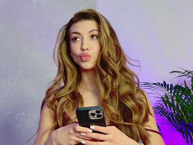 Емитовање снимка екрана RossieHale