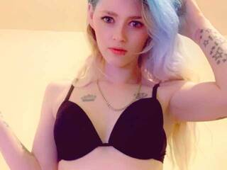 Еротски видео цхат RoxieDaBoss