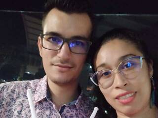 Еротски видео цхат RoxiSaul