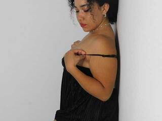 Еротски видео цхат Roxy-010