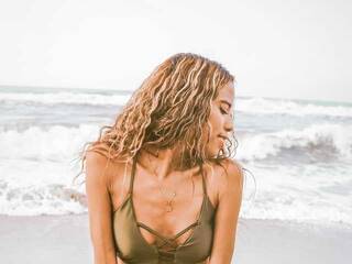 Еротски видео цхат roxy-cooper