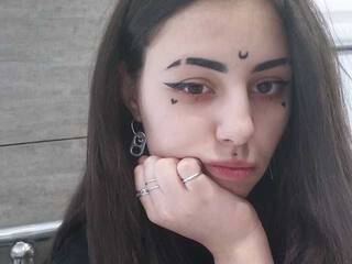 Еротски видео цхат Roxy-sweettt