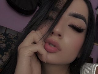Еротски видео цхат RoxyLior