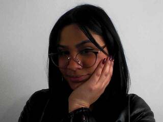 Еротски видео цхат RUTHHOT