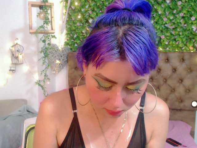 Емитовање снимка екрана SabrinaOlson