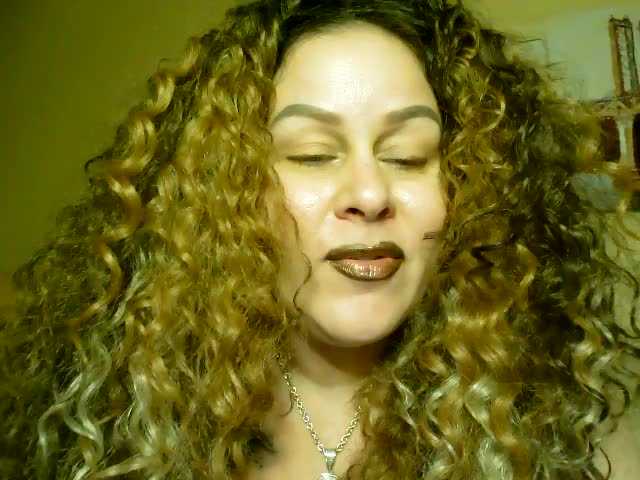 Емитовање снимка екрана sabrinastits