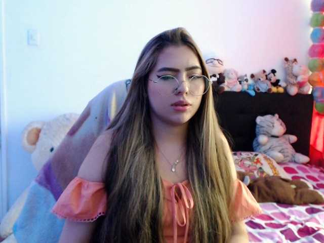 Фотографије sabrinna-l Meet my show Boys #latina #cum #boobs #smile #shy #kpop #anime #videogames #lesbian♥