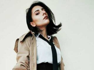 Еротски видео цхат Sade-Moon