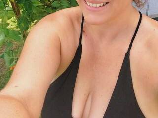 Еротски видео цхат Sadiesecret