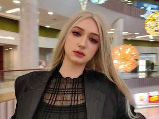 Еротски видео цхат sailormoonlight