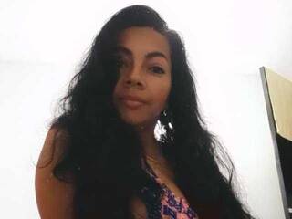 Еротски видео цхат Salome-honey9