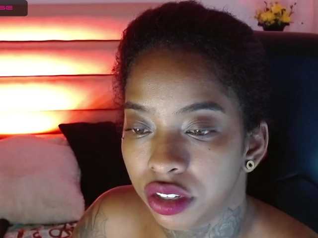 Емитовање снимка екрана samantaafox