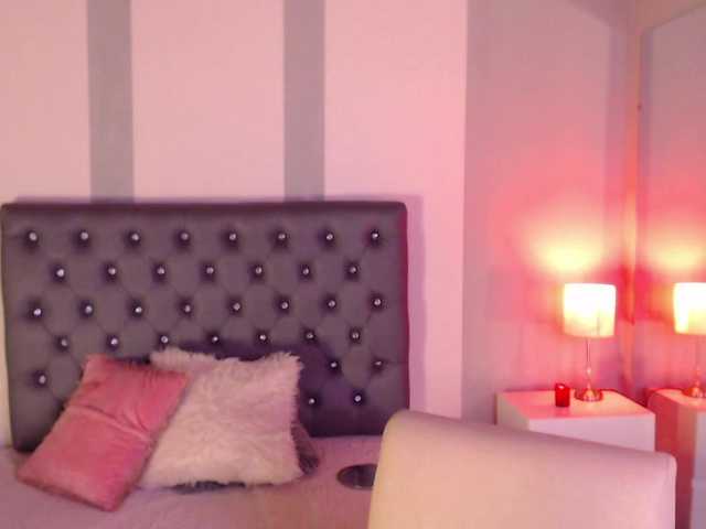 Емитовање снимка екрана SamantaBrown