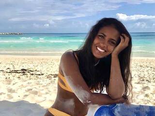 Еротски видео цхат SamanthaMonro