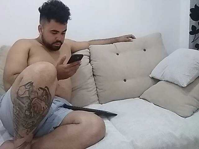 Емитовање снимка екрана samantharoom