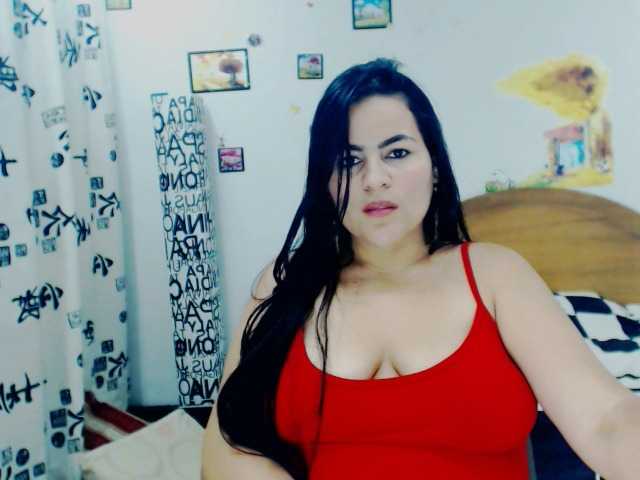 Фотографије samanttafoxxx Hello guys! ...pvt open and tip menu... #latina #dildo #hot #boobs #cute #curvy i am natural... Tip Menu: pm(5), show feet(20),show ass(25) ,show tits(30),show pussy(40),naked(150)