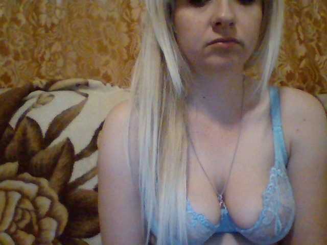 Фотографије Samiliya23 «Tip me 50 if you think that l am cute. l'll rate your cock for 30 .»