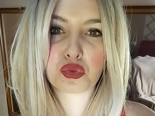 Еротски видео цхат SamiraLove69