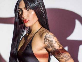 Еротски видео цхат Sandra-SL