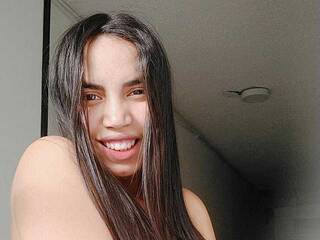 Еротски видео цхат SapphiraBron