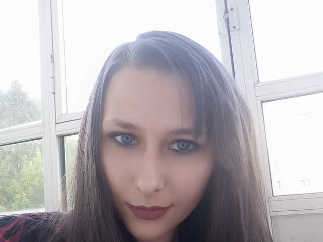 Слика профила Sara-Bi