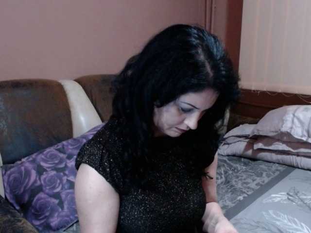 Емитовање снимка екрана SaraAnn