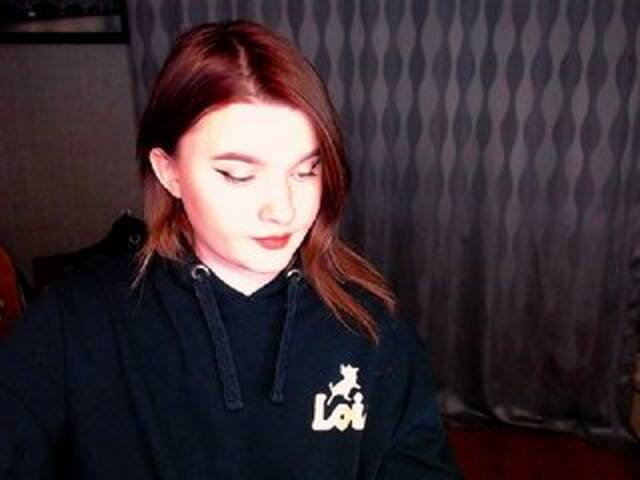 Емитовање снимка екрана SarahGardner