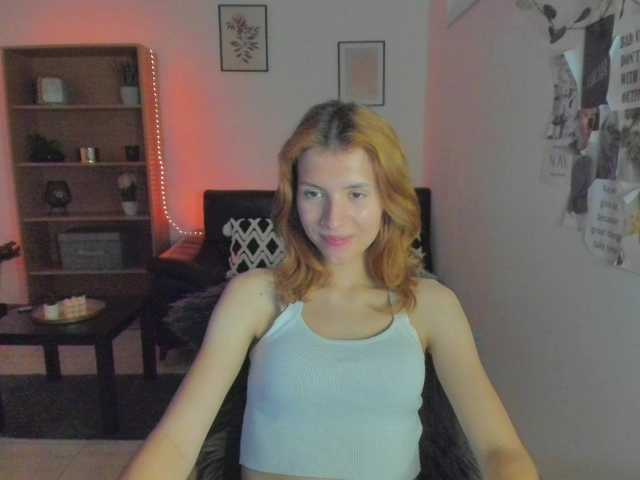 Фотографије SaraJaay18 Lets have some #naughy fun togeother #horny #perfectboobs #teen #pvt #tpvt