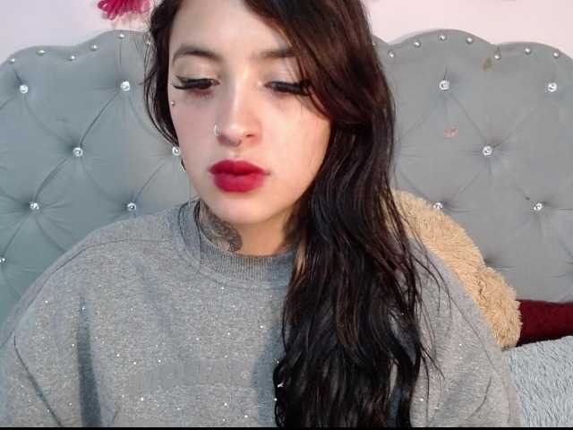 Емитовање снимка екрана sara_perez