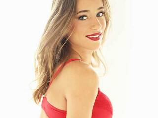 Еротски видео цхат SashaWhite18