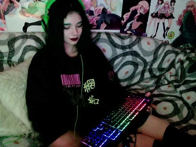 Емитовање снимка екрана Saymeowplz1