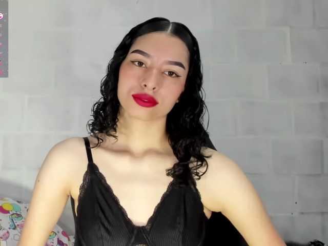 Емитовање снимка екрана ScarlettBloom2