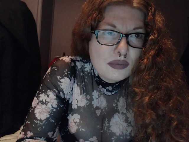 Емитовање снимка екрана ScarlettJade