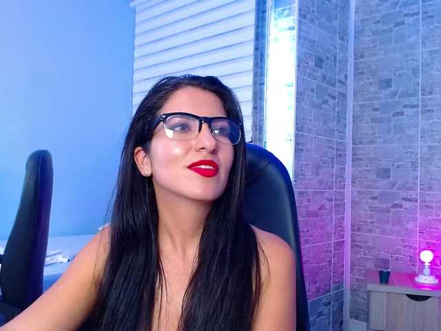 Фотографије ScarletWhite Sexy teacher would like to split her wet pussy, "Make me cum on your cock" /Squirting show AT GOAL, enjoy with me daddy ♥